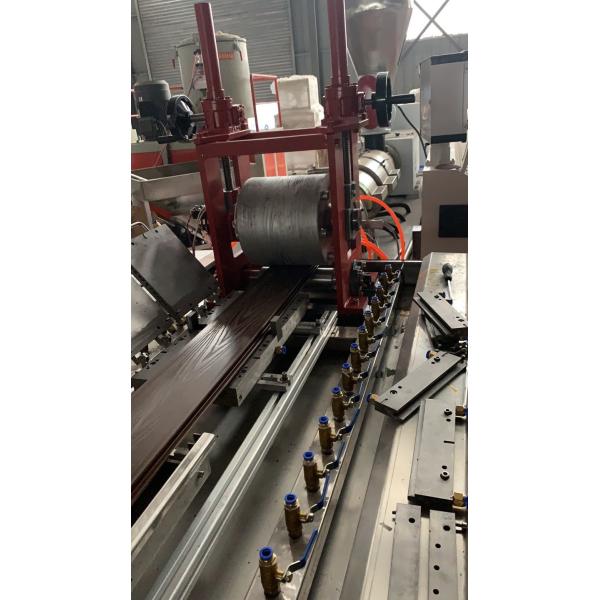 Quality Full Automatic WPC Profile Extrusion Line With High Impact Strength for sale