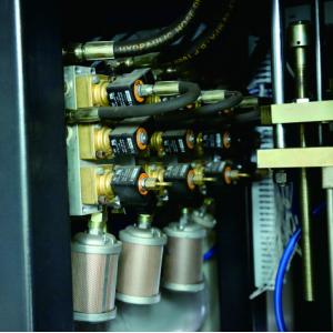 CE Automatic pet bottle blow moulding machine for hot filling liquid food