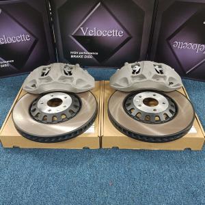 Carbon-Ceramic Pads Material Racing Brake Caliper Excellent Dust Resistance for