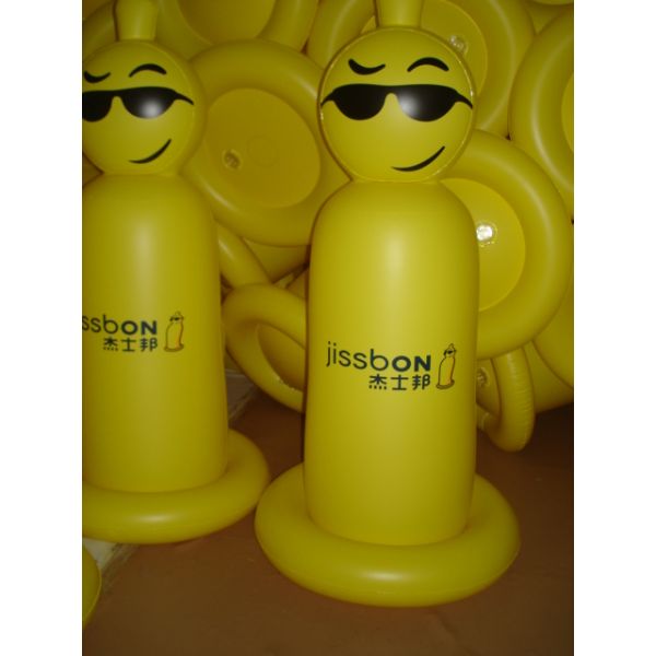Custom Branded PVC Plastic Inflatable Spray Bottle for Trade Shows and Promotions