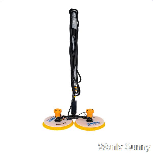 Adjustable Water Fed Handle Cleaning Brush for Solar Panel Cleaning and