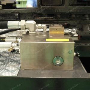 Automated Injection Molding Machine Paint 2250T Injection Molding Machine