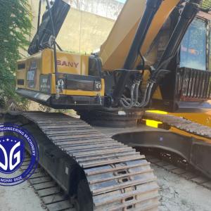 30-Ton Operating Weight SANY 305 Used Excavator for Immediate Shipment to Libya