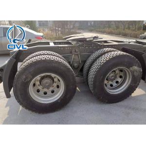 Unloading HOWO A7 6 X 4 Tractor Truck Prime Mover Howo 6x4 Prime Mover Tractor