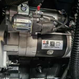 Russian Language Control System 30kva 24kw Diesel Generator Powered by CUMMINS