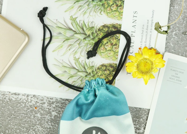 Double Drawstring Microfiber Glasses Pouch Full Digital Printing Logo With Woven Label