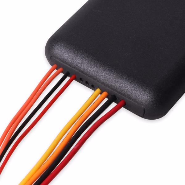 Real time tracking GPS tracker with APP for android and iphones