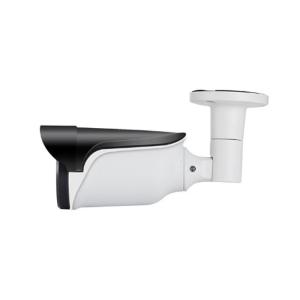 Outdoor IP66 Network IP Camera , Bullet Surveillance Cameras 18pcs SMD LED