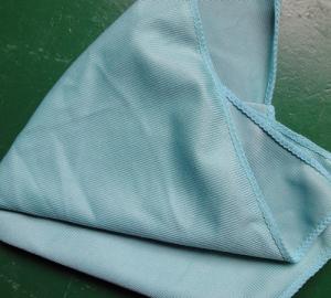 China 40 * 40cm 260gsm Microfiber Glass Cleaning Cloth Green Thick Fashinable Soft on sale