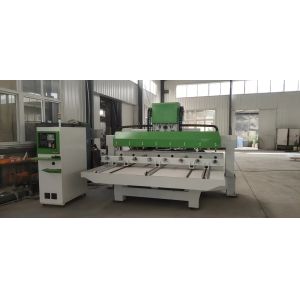 CNC Machining Centers Cylindrical Engraving Machine For Gunstocks Processing