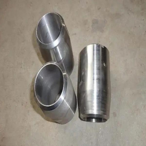 A234 WP11 Alloy Steel Socket Pipe Fittings Nipolets High Pressure Rustproof