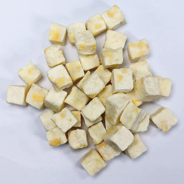 Crispy Freeze-Dried Yogurt Snacks All-Natural Strawberry Flavor 30g Packs For Healthy Snacking"