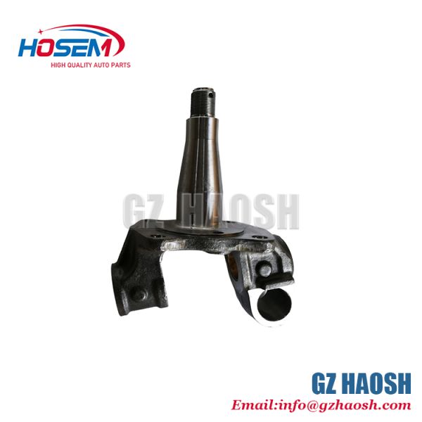 Right-Hand Hydraulic Brake Type Steering Knuckle for Isuzu 700P with 3 Months Warranty