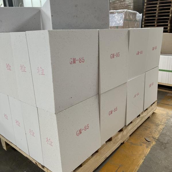 2.95 Bulk Density White Electromelt Refired Corundum Mullite Brick for Applications