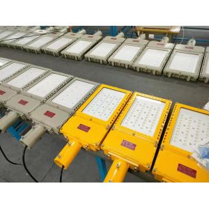 Wholesale 100~277v 130lm/W 200w Explosion Proof Led Flood Light from china suppliers