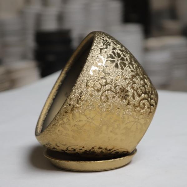 Stylish And Functional Ceramic Pots For Gardening And Landscaping Needs