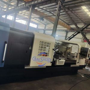 QK1332 CNC Pipe Threading Machine 800mm Swing 320mm Threading