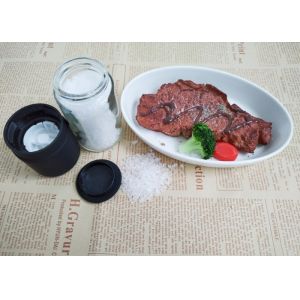 Perfech Shape Glass Salt and Pepper Grinders with Customized Label
