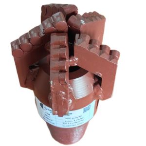 Durable 131mm Drag Pdc Drill Bit For Mining Machinery