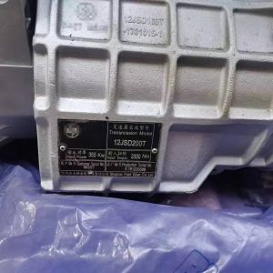 12JS200T 12-Speed Auto Transmission Systems The Perfect Fit for Shaanqi Shacman