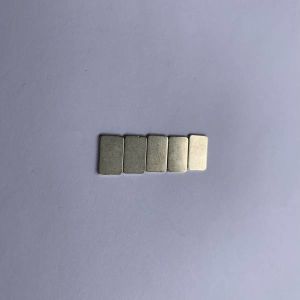 Automotive N40 Sintered NdFeB Magnets Ndfeb N45 Block Magnet