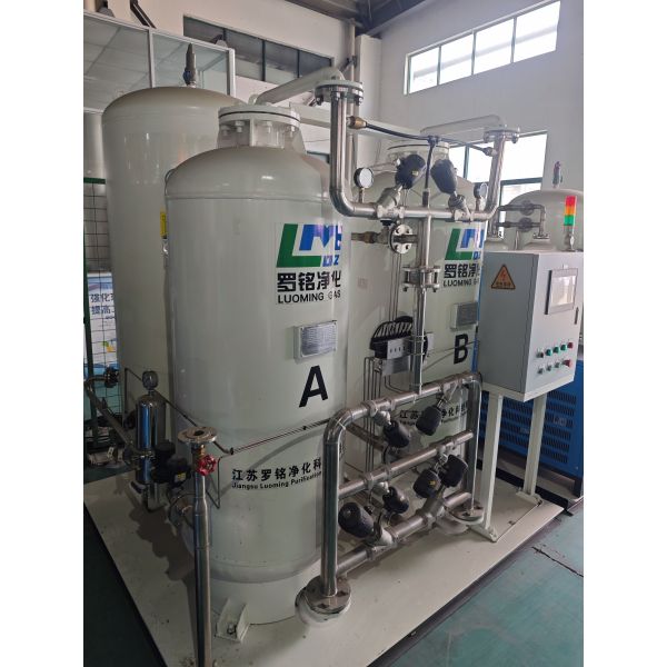 Complete Hospital Oxygen Solution 93% Purity Backup Power and Remote Monitoring