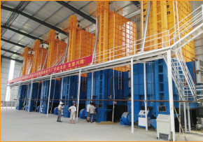 China Batch Type 210 Tons Vertical Paddy Dryer Machine Manual Control on sale