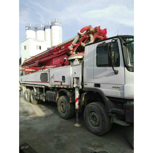 2.6mm Vibrating Amplitude Concrete Batching Plant 56 Meter Putzmeister Boom Pump Truck