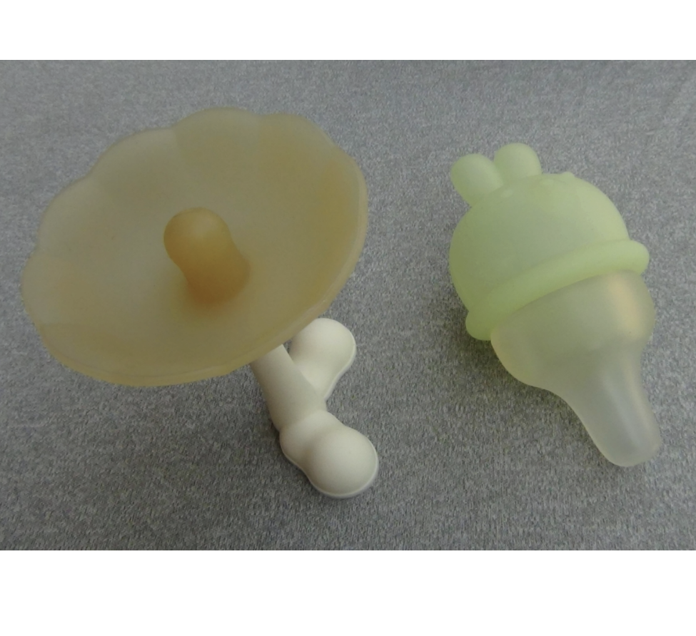 Custom Multi Purpose Silicone Pacifier And Snack Container