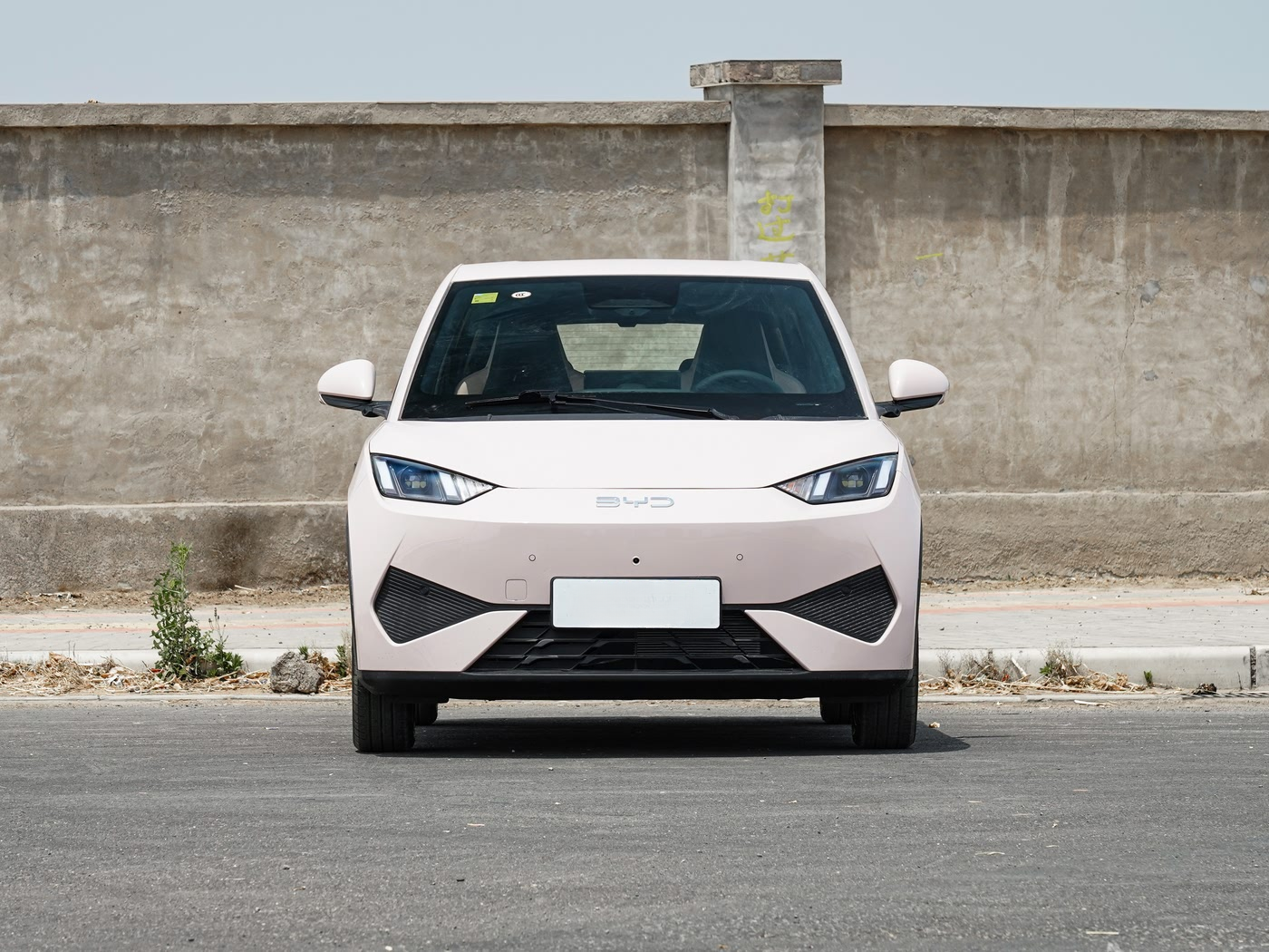 Popular Used Cars BYD Compact Car with and Efficiency Six and Fast Charging