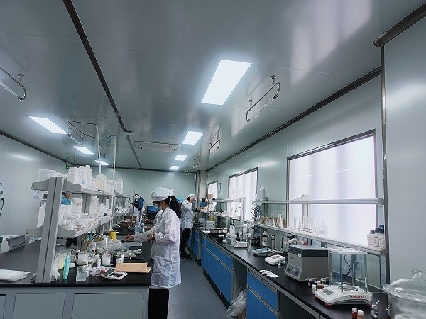 YIHAI ESSENTIAL OIL CO,. LIMITED