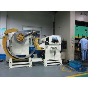Hardware Stamping Processing Steel Coil Feeders Device , Roll Leveling Machine