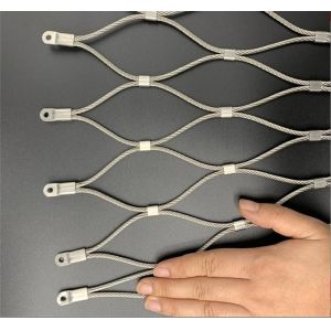 China Silver Stainless Steel Rope Mesh with Resist Chewing and Heavy Snow Wind Resistant Properties for Aviary and Zoo Enclosures on sale