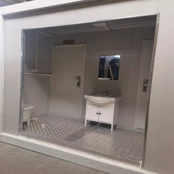Breathable Container House for Easy Install Mobile Public Restroom at Construction Site