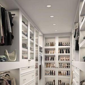 High End Customize Walk-in Wardrobe Furniture for Bedroom Villa Inspired and