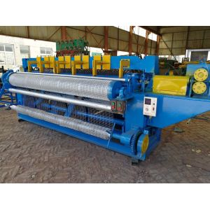 High Efficiency Chicken Mesh Machine , Wire Mesh Fencing Machine For Agriculture
