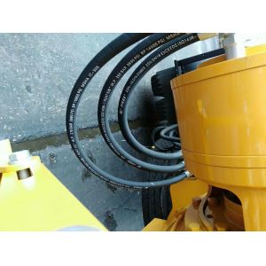 Flexible and Durable Black Rubber Hoses for Industrial Applications