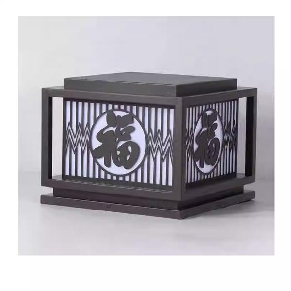 50000 Hour Working Lifetime Solar Outdoor Garden Pillar Light for Courtyard