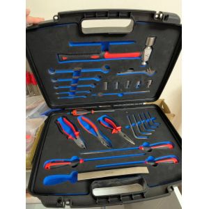 China 40 Piece Non Ferrous Tool Kit With Rust Proof Pliers And Hard Plastic Case on sale China 40 Piece Non Ferrous Tool Kit With Rust Proof Pliers And Hard Plastic Case on sale