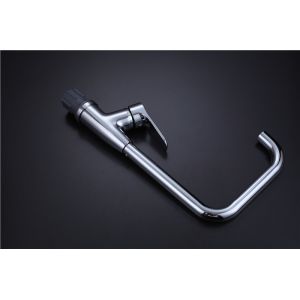 Brass Chrome Basic Kitchen Faucet Rectangular Chrome Finishing Ceramic Cartridge