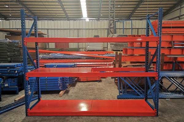 Quality Nonstandard Q235 Industrial Metal Shelving Light Or Heavy Duty Warehouse Racking System for sale