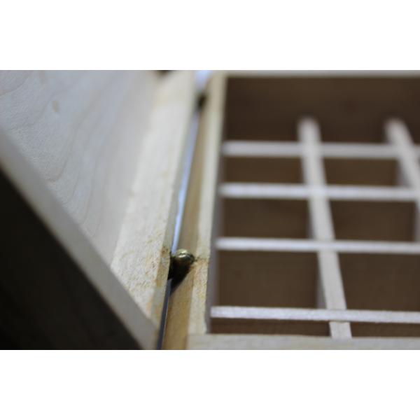 Pine Wood Handmade Wooden Boxes Nature Color Hinged Lid For Essential Oil