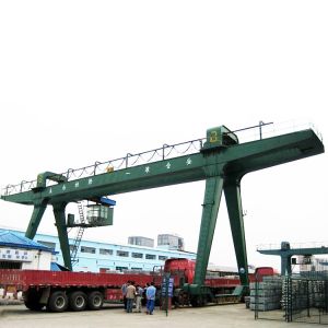 Mobile Double Girder Gantry Crane Heavy Duty Cabin Controlled Electric Rail 40m