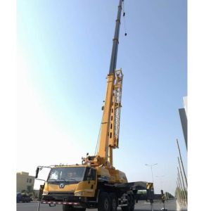 30t Tier V Hydraulic Jib telescopic crane truck 462 Lbs for Construction