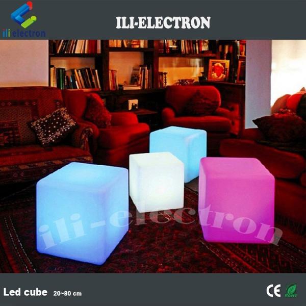 Remote control plastic led lighting cube