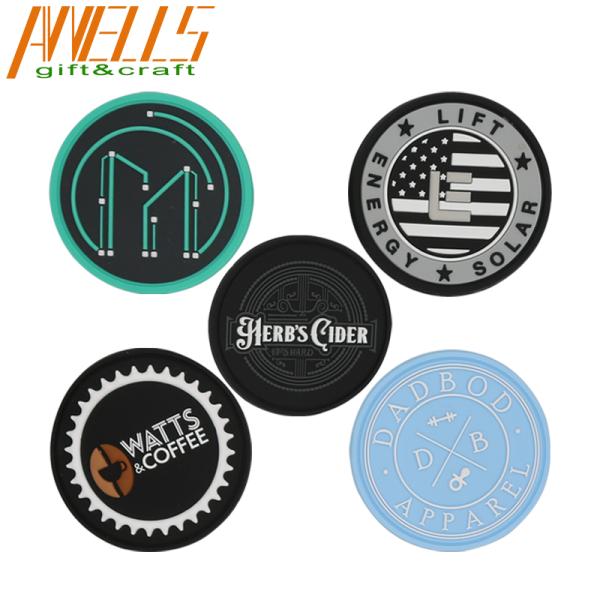 Pantone Soft PVC Rubber Patches 10C Endless Array 3D Embossed Patch