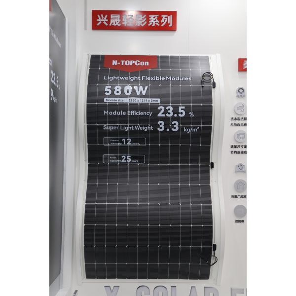 Quality Semi-Soft Flexible Solar Module PV Panel With Bracket 2.7 Square Meter Size 560W Roof Solar Panel With Connector for sale