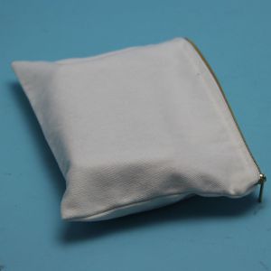 23x15cm 8oz Canvas Cotton Make Up Pouch Embossing Logo