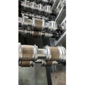 Board And Batten Siding Roll Forming Machine With Textured Appearance