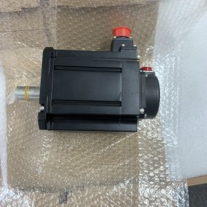 Mitsubishi HF224S-A48 AC Servo Motor 3 PHASE 2.2 KW 172 V 3000 RPM 200 HZ 8.6 A